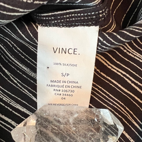 Vince button down tunic shirt size S, 100% silk - Picture 6 of 13